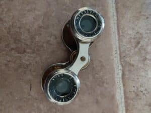 Antique-Chevalier-Paris-Opera-Glasses-third-image