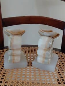Carved-Onyx-Bookends-third-image