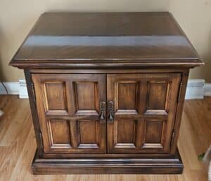 Dark-Wood-Side-Cabinet