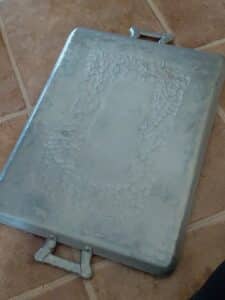 Everlast-Hand-Forged-Aluminum-Tray-second-image