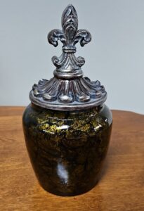 Gold-Fleur-de-lis-Cannister-Set