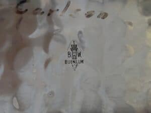 Hammered-Metal-Sugar-and-Creamer-Set-with-Tray-third-image