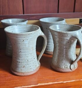 Handmade-Ceramic-Mugs-Set
