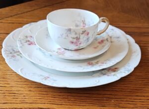 Haviland-Limoges-Porcelain-Dinnerware-piece-set