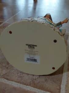 Heartwood-Creek-Angel-Figurine-Villages-and-Valleys-third-image