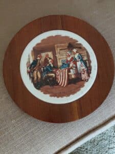 John-Ward-Dunsmore-Betsy-Ross-and-the-First-American-Flag-Decorative-Plate