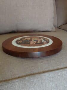 John-Ward-Dunsmore-Betsy-Ross-and-the-First-American-Flag-Decorative-Plate-third-image