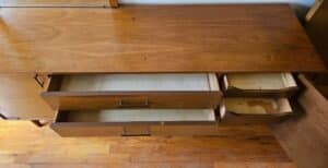 Kroehler-Danish-Teak-Dresser-with-Mirror-fifth-image