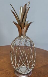 Metal-Pineapple-Candle-Holder