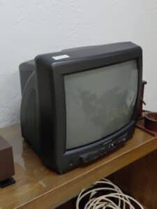 Orion-CRT-Television-third-image