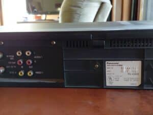 Panasonic-Omnivision-VHS-SQPB-PV-S-fifth-image