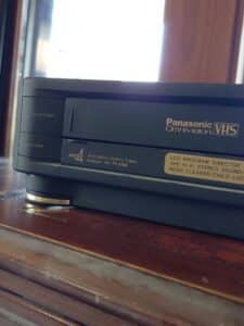 Panasonic-Omnivision-VHS-SQPB-PV-S-fourth-image