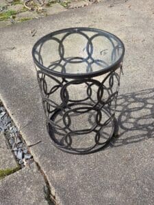 Round-Metal-Side-Table