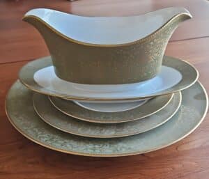Sango-Versailles-Gravy-Boat-and-Saucers-Set