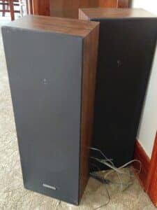 Sanyo-SSG-Floorstanding-Speakers-Pair