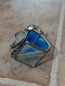 Stained-Glass-Angel-Figurine-B-third-image