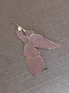 Stained-Glass-Angel-Ornament-with-Trumpet