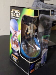 Star-Wars-Endor-Ewok-Playset-second-image