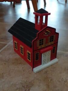Vintage-Fisher-Price-Fire-Station