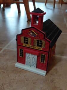 Vintage-Fisher-Price-Fire-Station-fourth-image