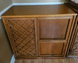 Vintage-Stereo-Cabinet