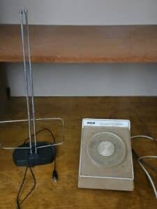 Vintage-TV-Antenna-and-Channel-Selector