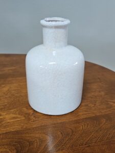 White-Crackle-Glaze-Bottle-Vase
