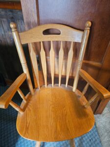 Wooden-Spindle-Back-Bar-Stools-set-of-second-image