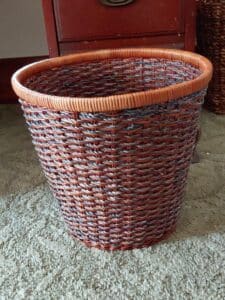 Woven-Waste-Bin-with-Multi-Color-Threads