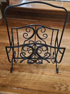 Wrought-Iron-Magazine-Rack