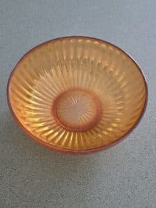 Amber-Carnival-Glass-Ribbed-Bowl-second-image