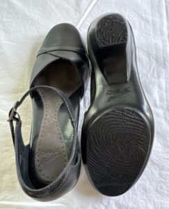 Black-Mary-Jane-Heels-second-image