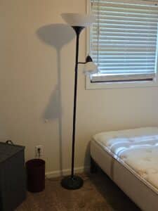 Black-Torchiere-Floor-Lamp-with-Reading-Light