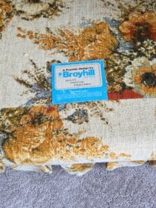 Broyhill-Granny-Chic-Floral-Sofa-second-image