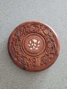 Carved-Wood-Trivet-or-Coaster-second-image