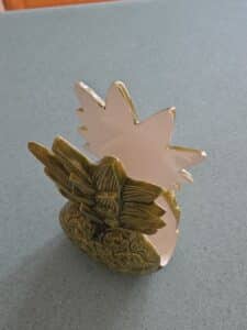 Ceramic-Pineapple-Napkin-Holder-second-image