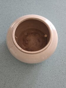 Ceramic-Pot-Planter-second-image