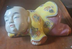 Chinese-Porcelain-Opium-Pillow