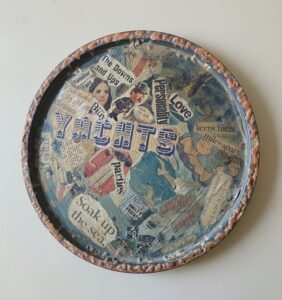 Collage-Round-Tray