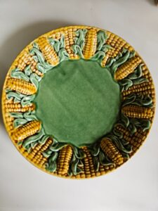 Corn-Cob-Plates-and-Trays-pieces-second-image