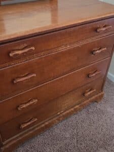 Cushman-Colonial-Creations-Dresser-with-Mirror-third-image