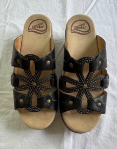 Dansko-Womens-Sandals