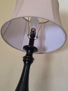Dark-Spindle-Floor-Lamp-second-image
