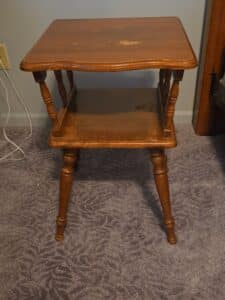 Ethan-Allen-Baumritter-Side-Table