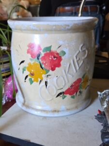 Floral-Cookie-Jar