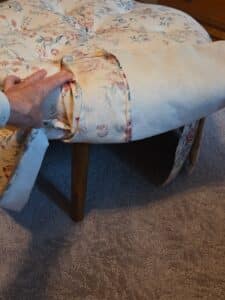 Floral-Tufted-Ottoman-third-image