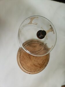 Glass-Cake-Dome-with-Wood-Base-in-diameter-second-image