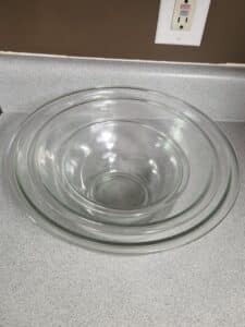Glass-Mixing-Bowls-Set-second-image