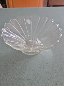 Glass-Pedestal-Bowl