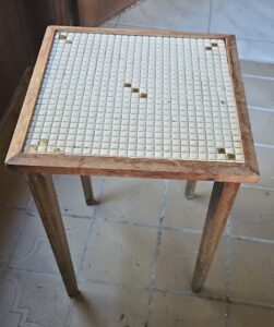 Gordon-Jane-Martz-Side-Table